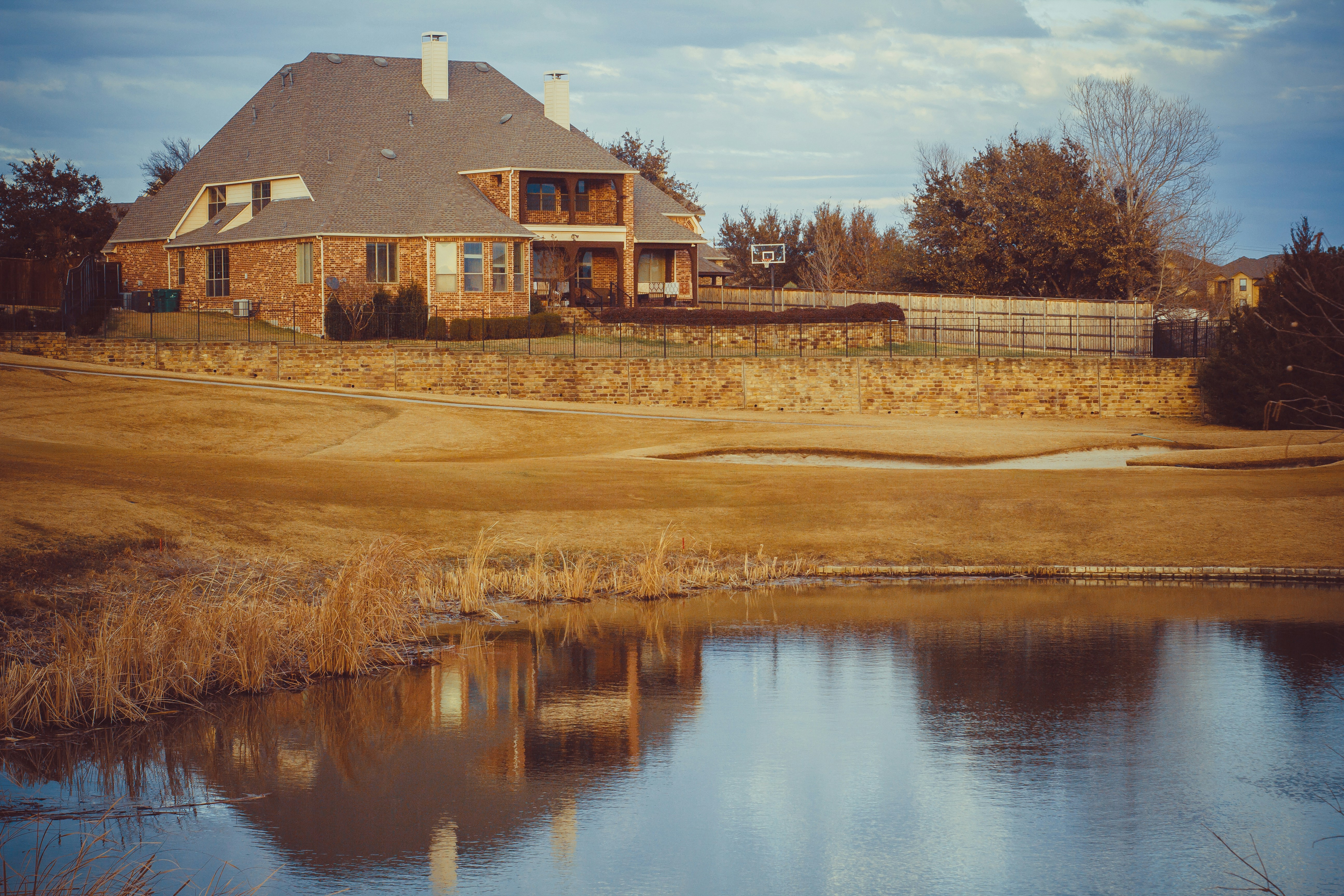 Stunning custom home built by Bar Moon Contracting in Central Texas